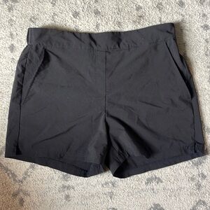 Jones & Co Shorts !
